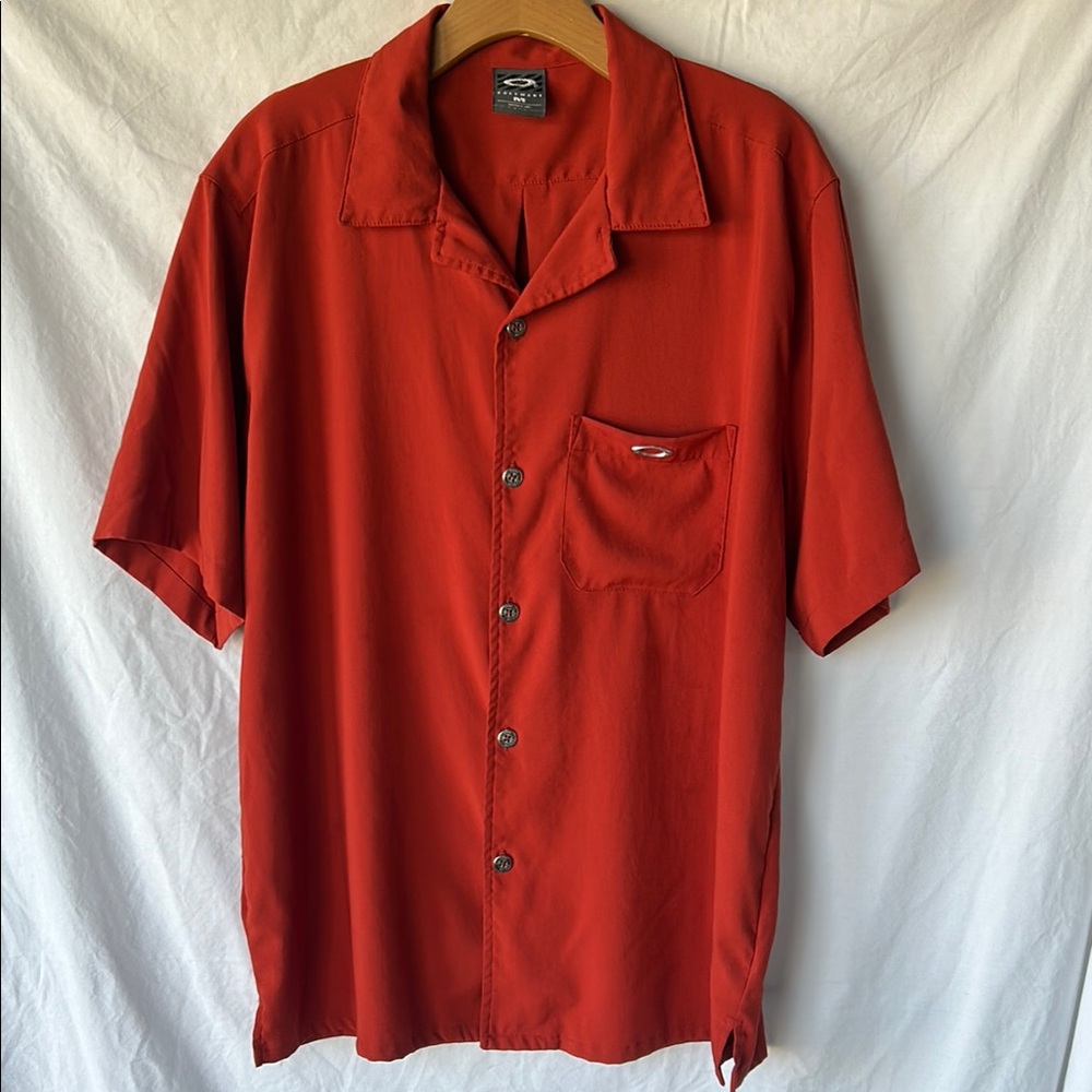 Oakley Short Sleeve Size M